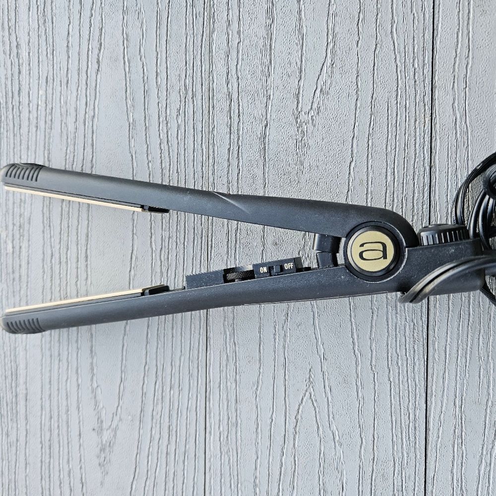 ANDIS 67095 1" ceramic clamp professional hair straightening flat iron pre owned - Picture 12 of 16